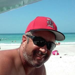 Meet your Posher, Victor